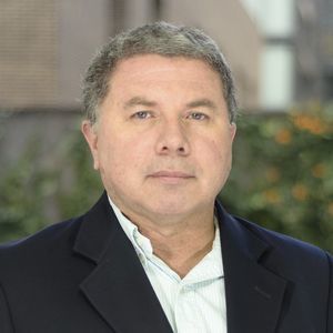 Meet your Posher, Camilo